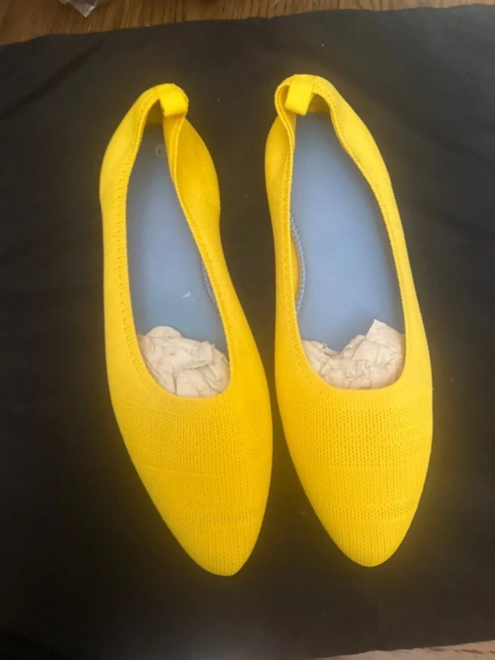 Pointed -toe ballet flats yellow